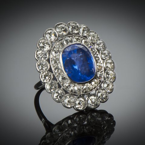 Bague Art Déco saphir 8,21 carats (certificat CGL) diamants