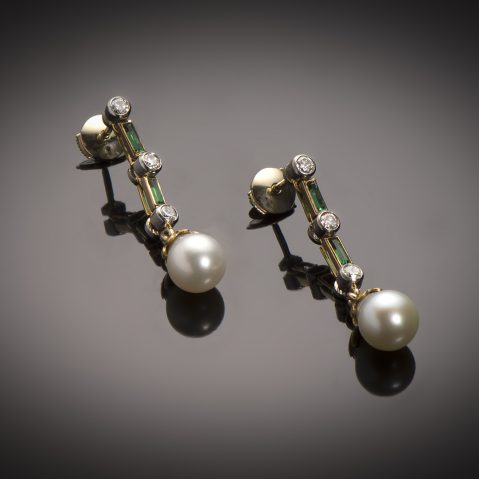Boucles d’oreilles perles émeraudes diamants