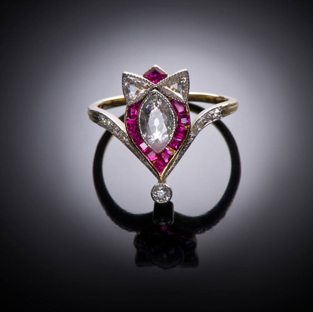 Diamonds and calibrated rubies ring (circa 1900)-1