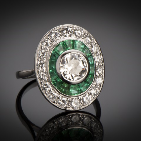 Art Deco emerald and diamond ring