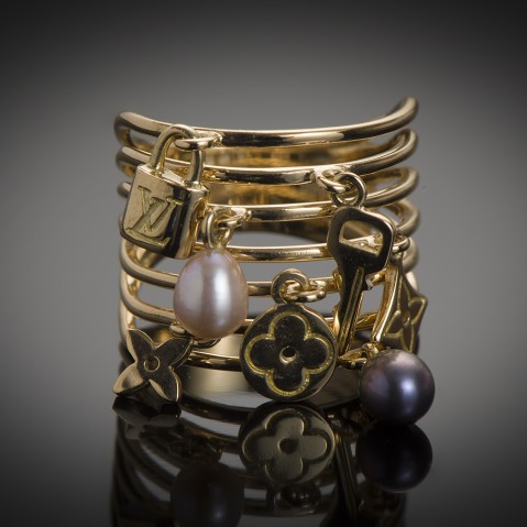 Louis Vuitton ring