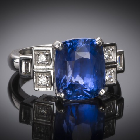 Natural sapphire and diamond ring (8.49 carats – Certificate)