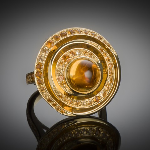 Boucheron citrines ring, Esmeralda model