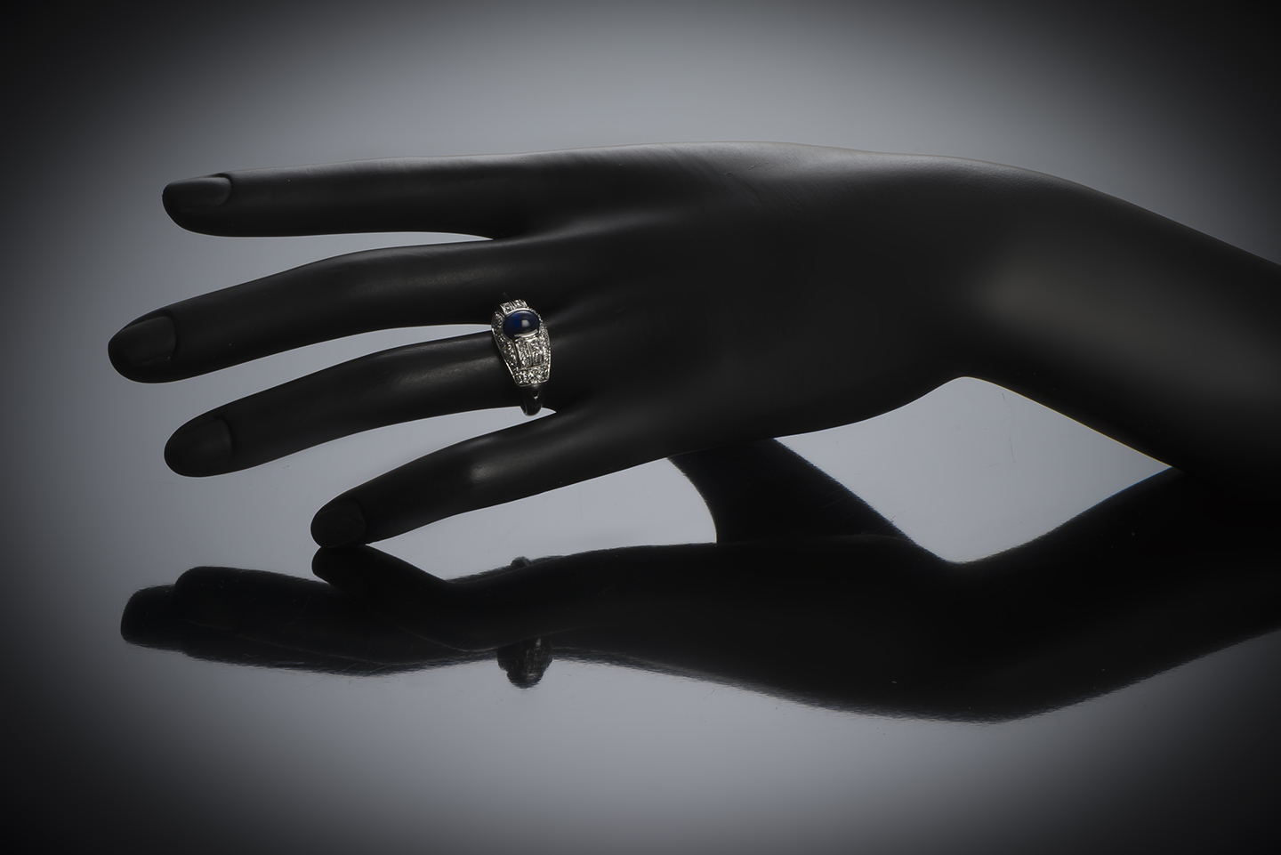 Art Deco sapphire and diamond ring-2