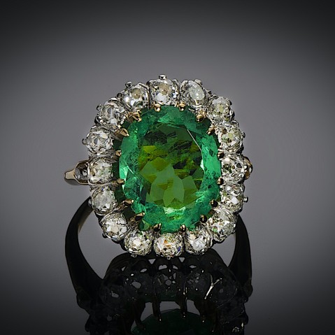 Emerald and diamond ring