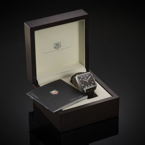 Tag Heuer Monaco watch (full set)