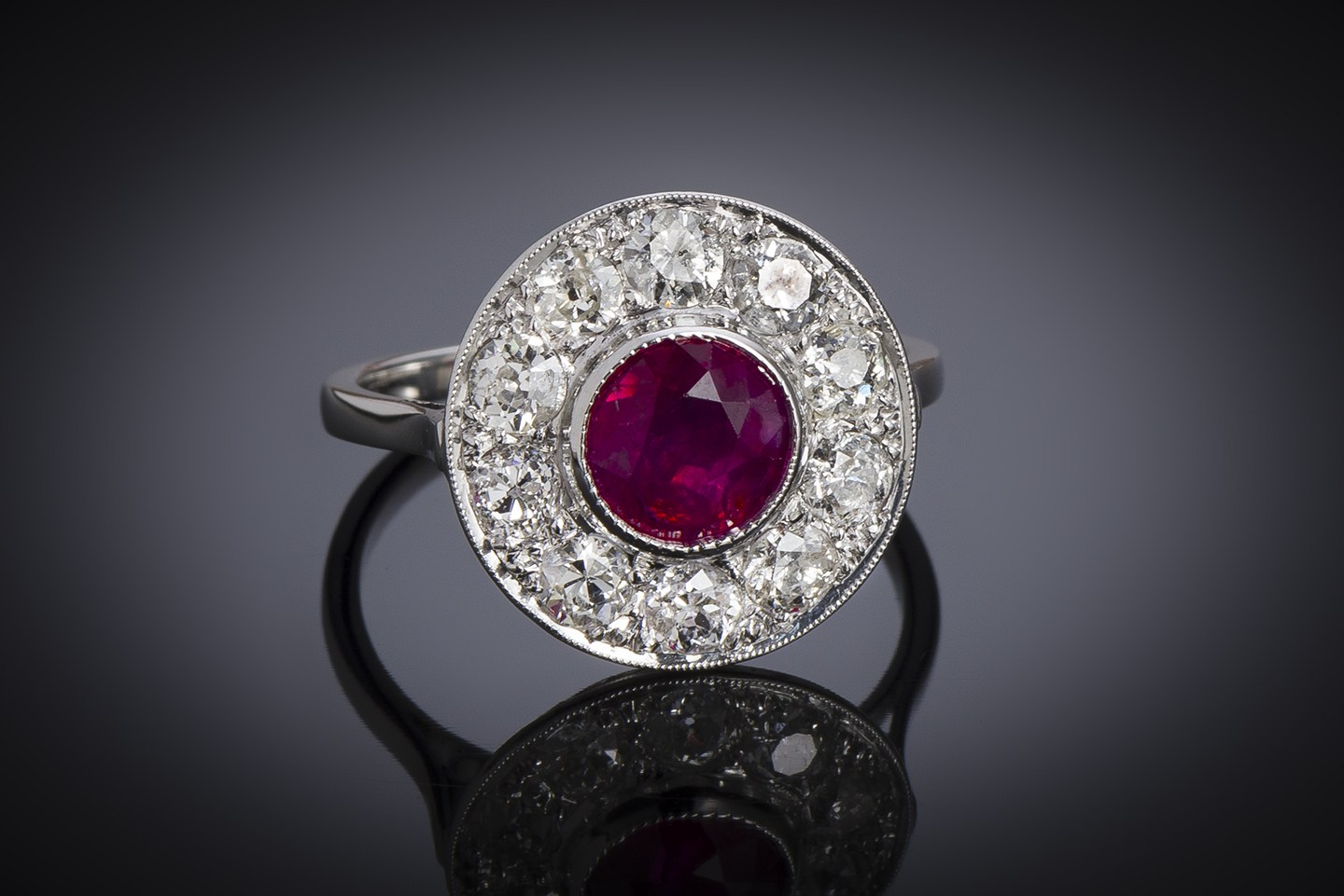 Art deco natural Burmese ruby and diamond French ring (intense red, LFG certificate)-1
