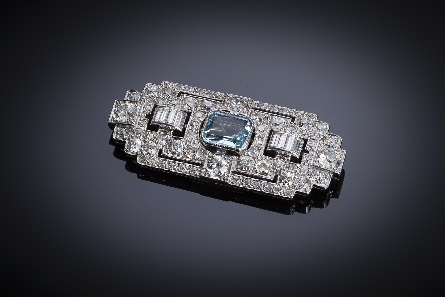 French Art Deco diamond aquamarine brooch-1