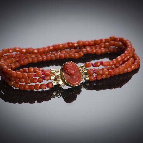 Coral bracelet circa 1819 – 1838