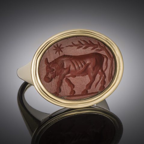 Intaglio ring (1.8 cm)