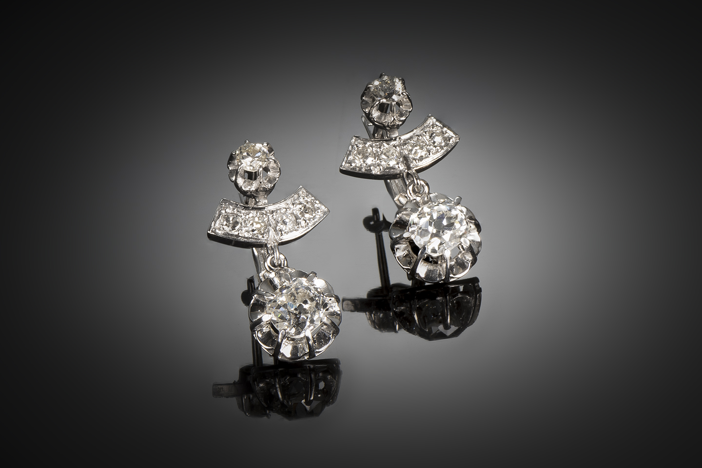French diamond earrings (2 carats) Art Deco-1