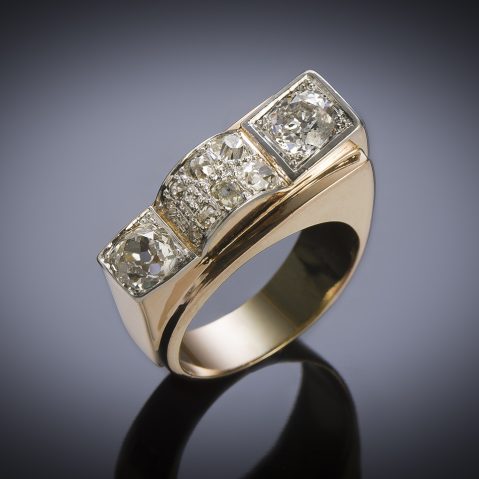 French ring circa 1940 diamonds (1.60 carat, main 0.80 carat)