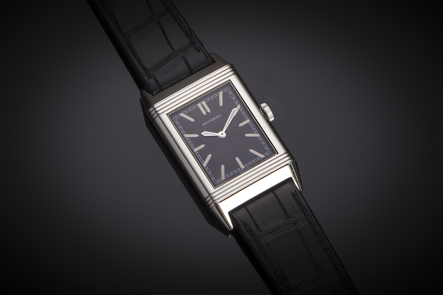 Jaeger-LeCoultre Grande Reverso Ultra Thin Tribute to 1931 (Limited Edition for World Exposition 2020, 200 copies, n ° 13)-1