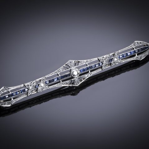 French Art deco brooch diamond and sapphire
