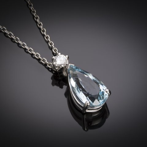 Aquamarine and diamond pendant