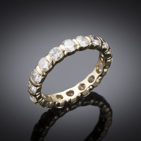 Diamond alliance ring
