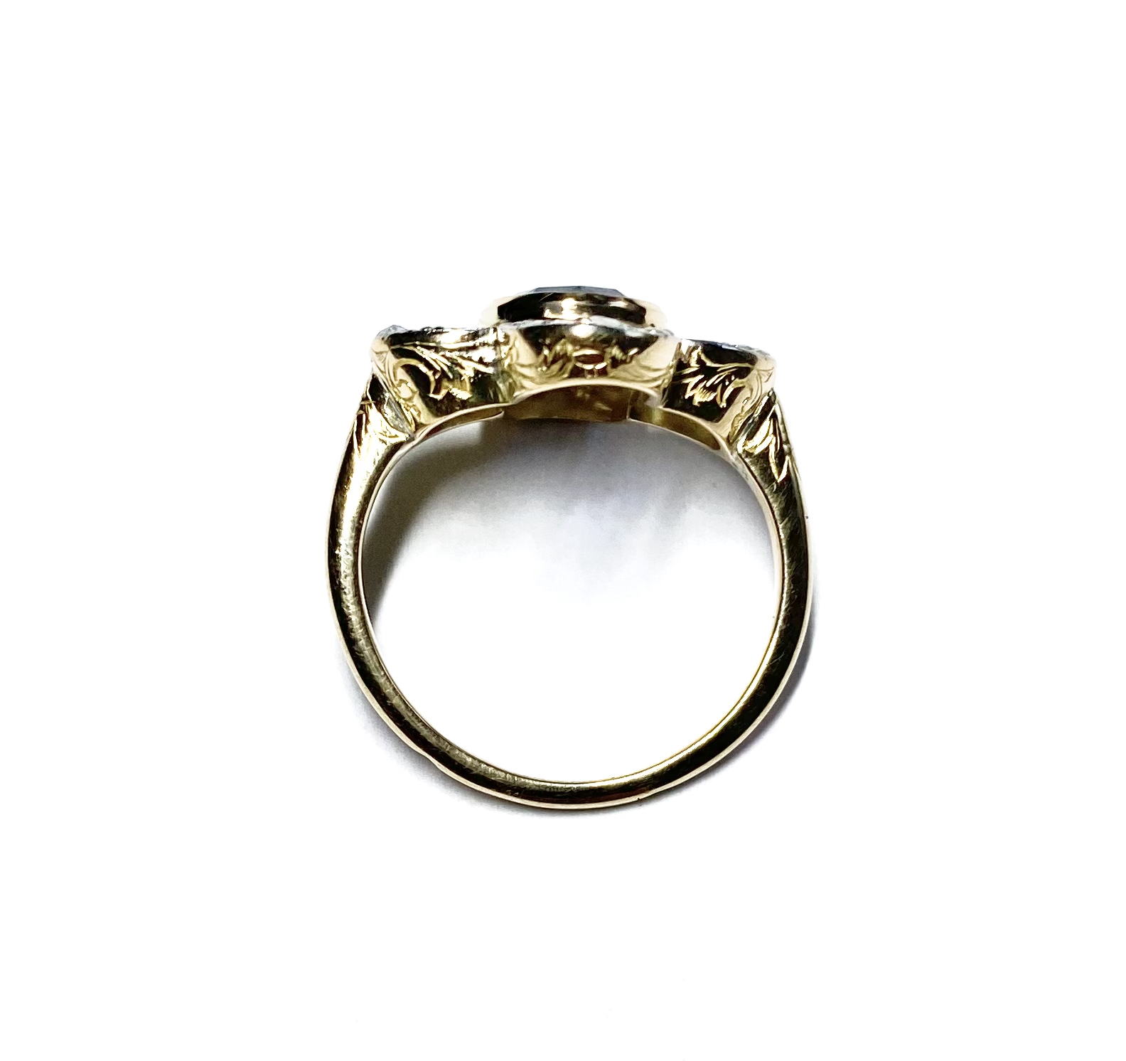 Early 20th century french ring with unheated sapphire (laboratory certificate) and diamonds-2