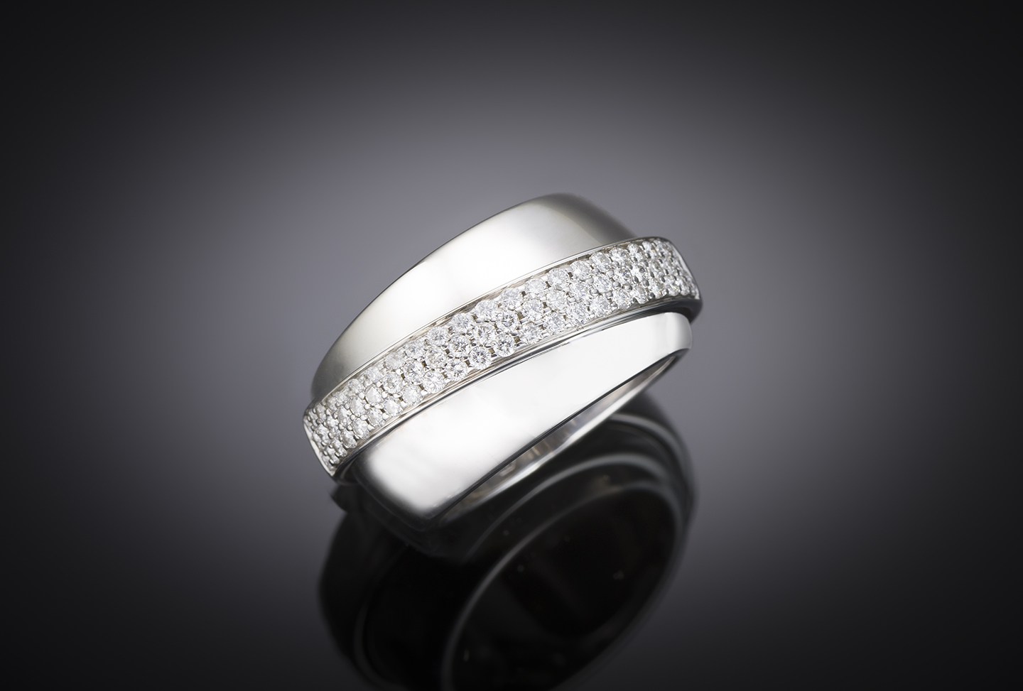 Piaget Possession diamond ring-1