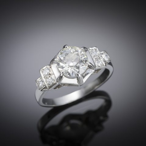 Art Deco diamond ring