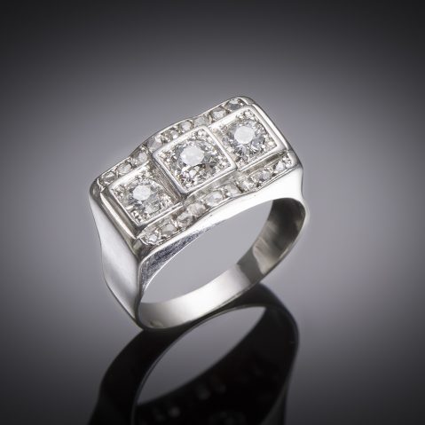 Modernist diamond ring circa 1935
