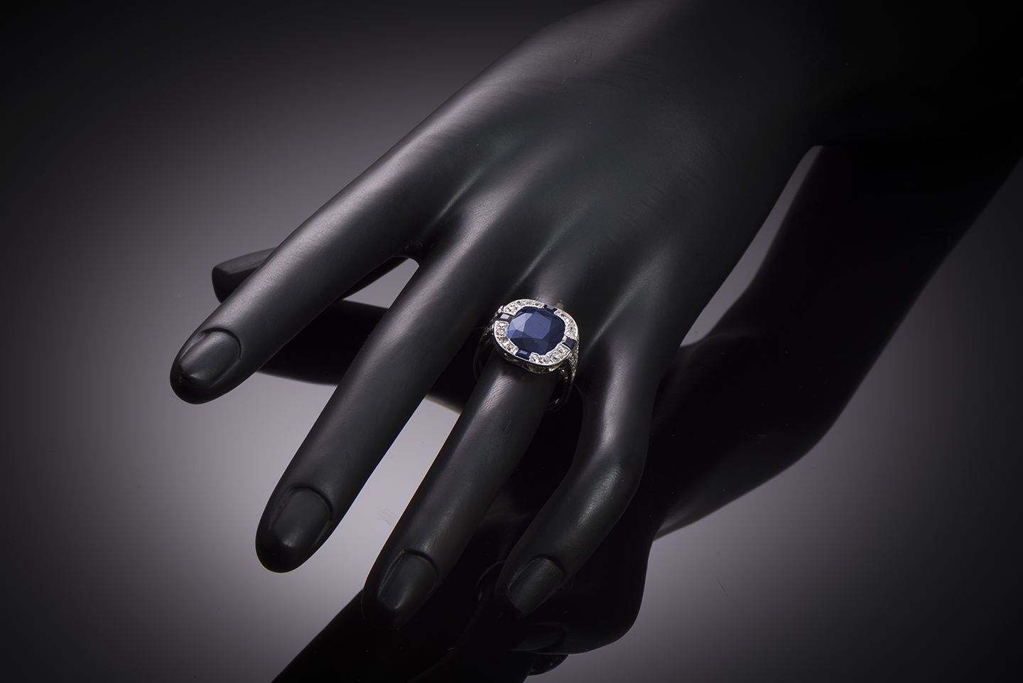 French Art deco sapphire and diamond ring-3