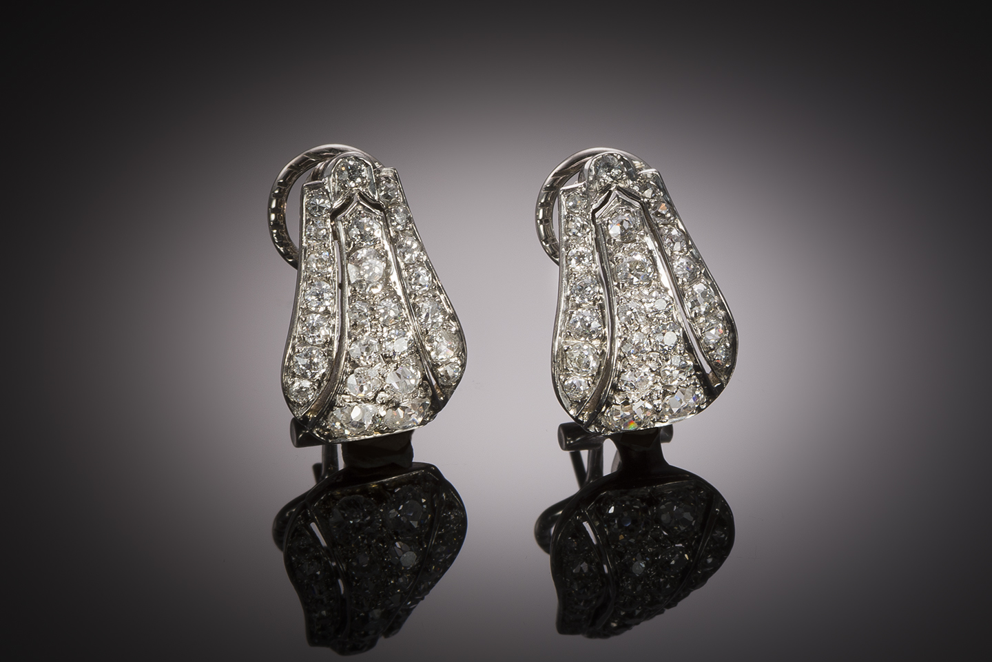 Art Deco diamond earrings (1.40 carat)-1