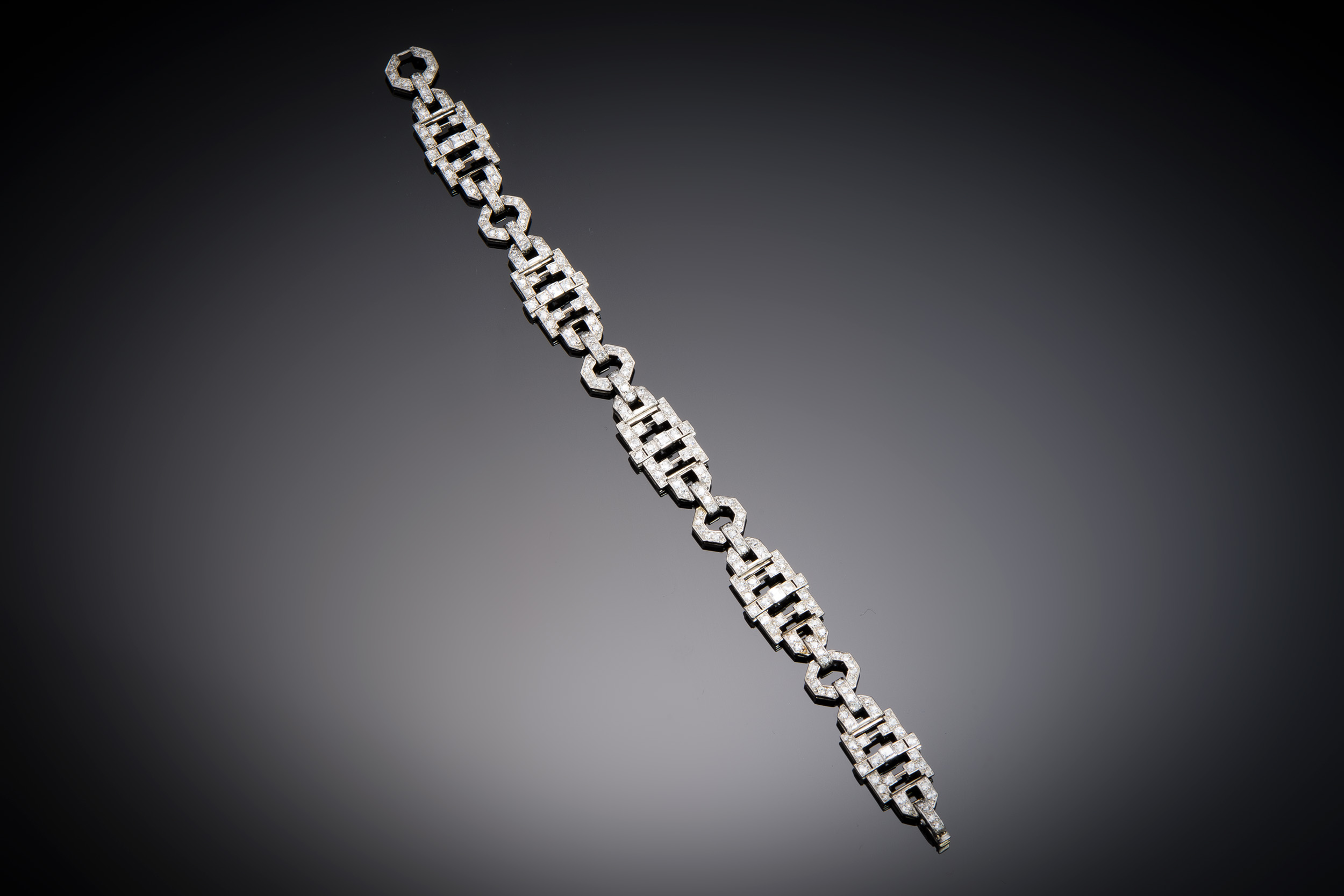 French Art Deco diamond bracelet (4.5 carats)-1