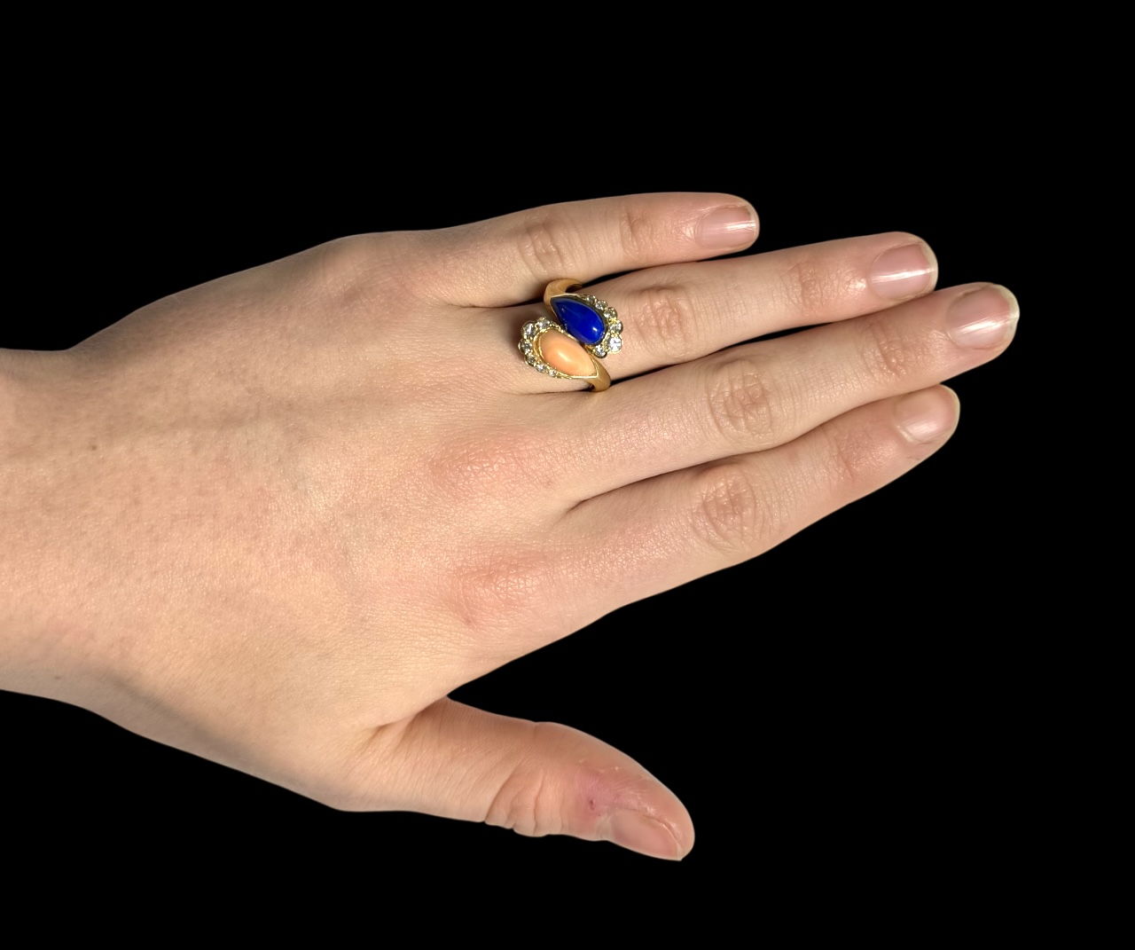 French vintage Pierre & Jean Bellin coral, lapis lazuli, and diamond ring-2