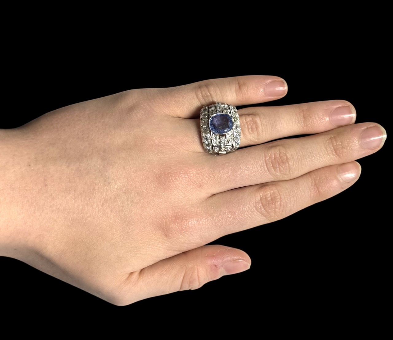 French Art Deco ring with unheated sapphire (LFG) and diamonds-3