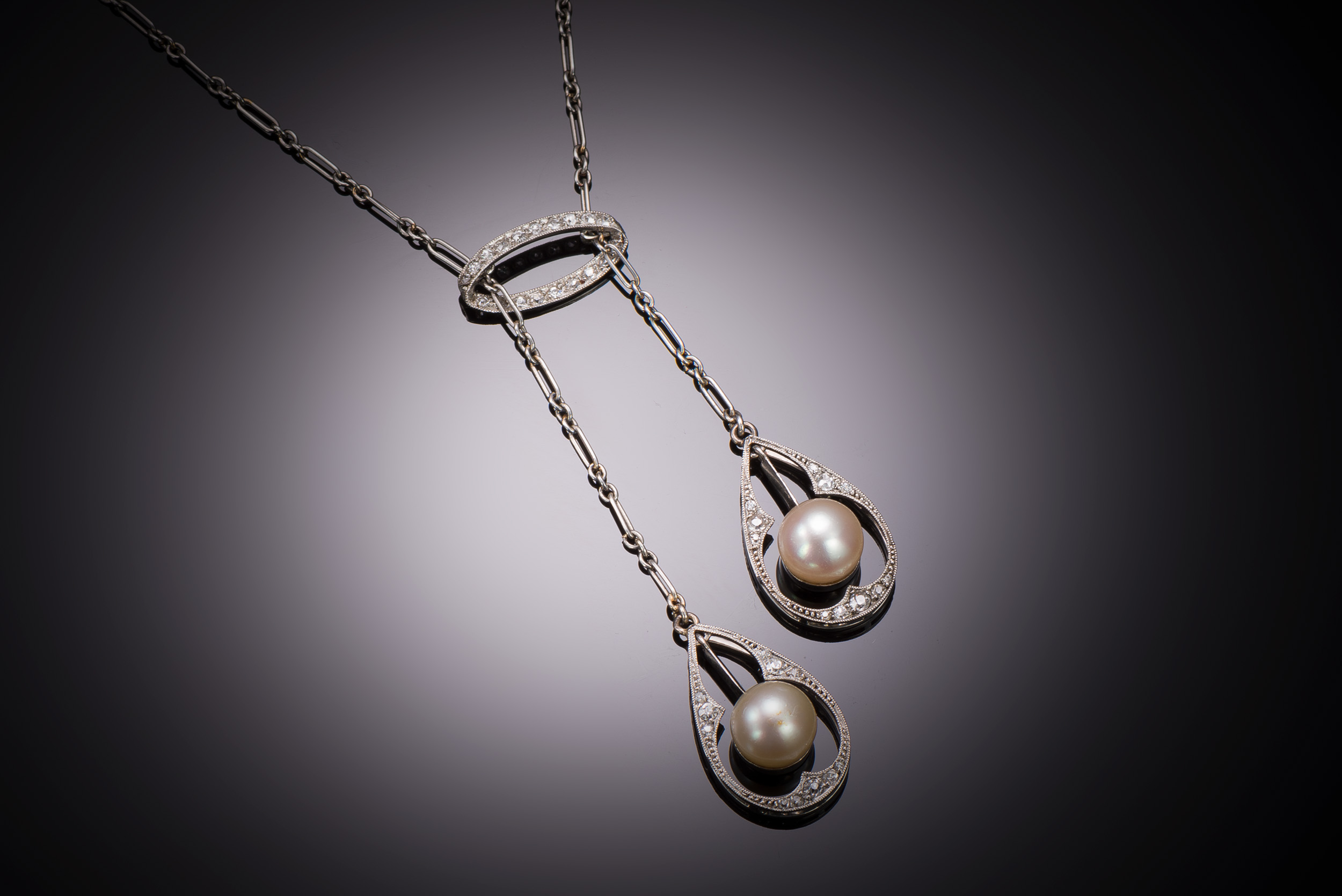 Art Deco necklace with fine pearls (LFG Certificate) and diamonds-1