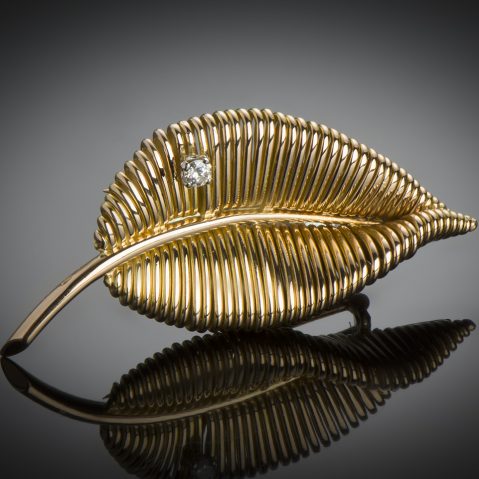 Broche feuille Mauboussin vers 1940
