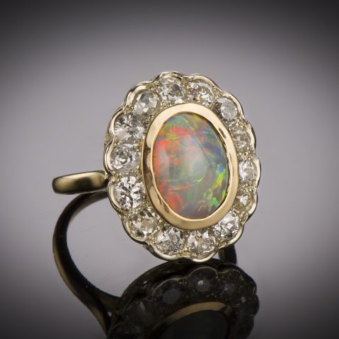 Bague opale diamants début XXe siècle