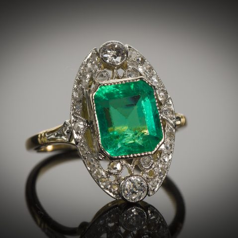 Bague émeraude diamants début XXe siècle