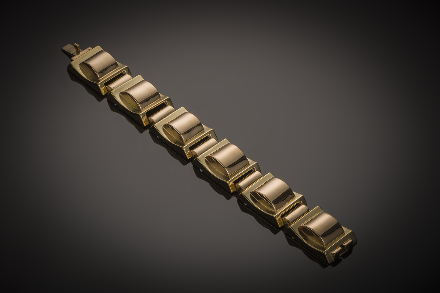 Bracelet « Tank » – Or 750/1000 – 90.9 gr – vers 1940-1