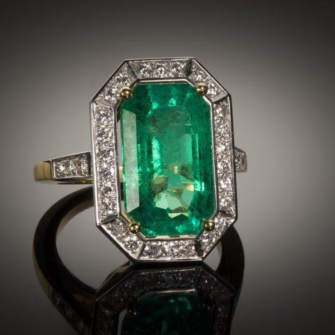 Bague émeraude (8,47 carats Colombie vert intense – Certificat CGL) diamants