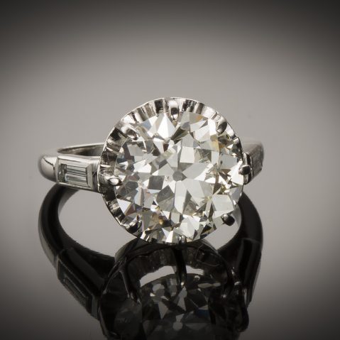 Solitaire diamant 5,37 carats (certificat LFG) Art Déco