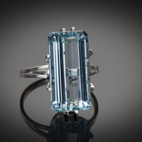 Bague aigue-marine (10 carats) vers 1950