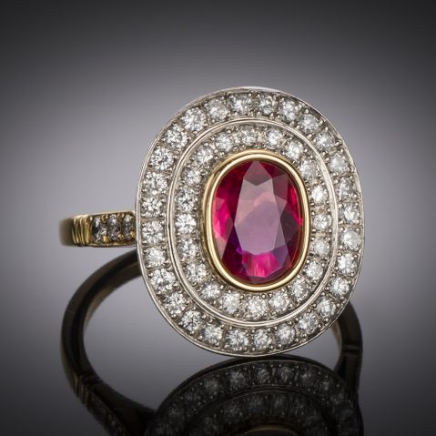 Bague Wolfers rubis (certificat CGL) diamants