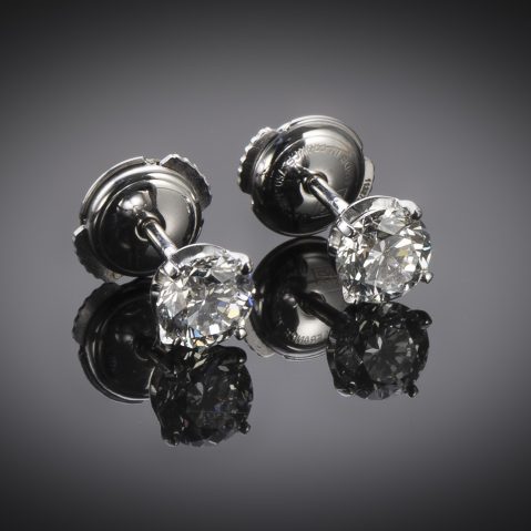 Boucles d’oreilles diamants (1,40 carat, 2 x 70 carat – E SI1, pas de fluorescence Certificats IGI)