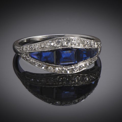 Bague Art Déco saphirs diamants