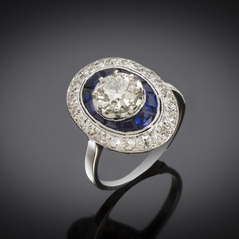 Bague Art Déco diamants (2 carats, centre 1,10 carat)