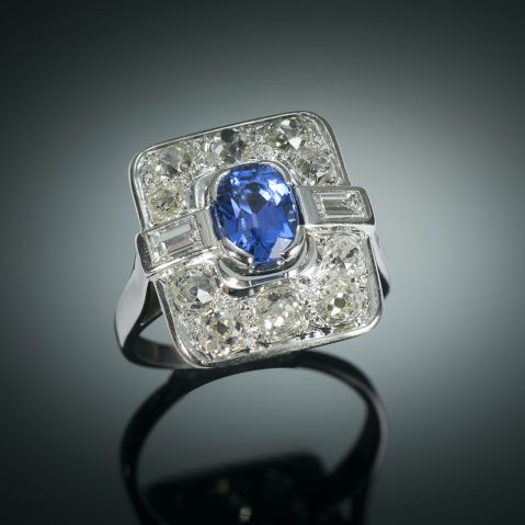 Bague Art déco saphir naturel, non chauffé bleu intense (certificat laboratoire CGL) diamants