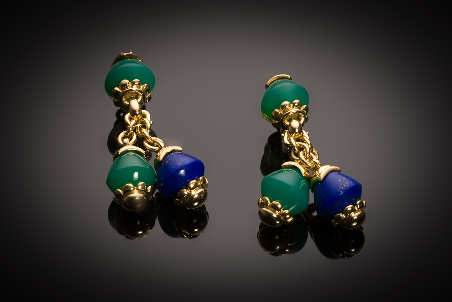 Boucles d’oreilles Fred vintage lapis-Lazuli, chrysoprase et rubis-1