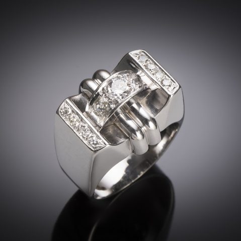 Bague moderniste vers 1935 diamants