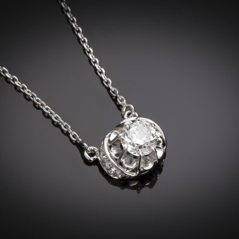 Pendentif et sa chaine diamants brillant (1 carat, principal 0,80 carat – certificat GIA – Blanc exceptionnel)