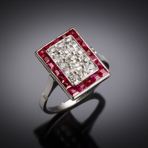 Bague Art déco diamants (environ 1 carat) rubis calibrés