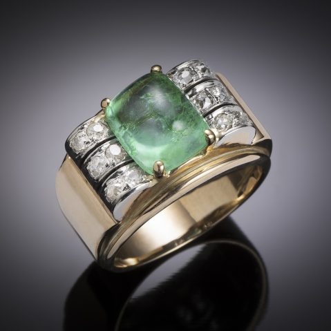 Bague émeraude cabochon (Colombie, 4 carats – certificat laboratoire) diamants vers 1940