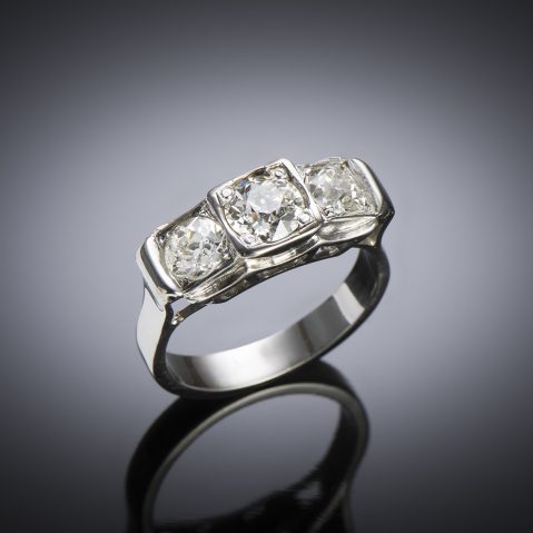Bague trilogie Art déco diamants (2,10 carats) en platine