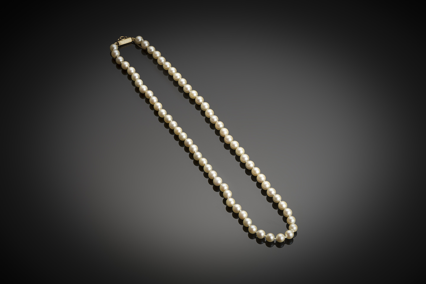Collier perles (fermoir or)