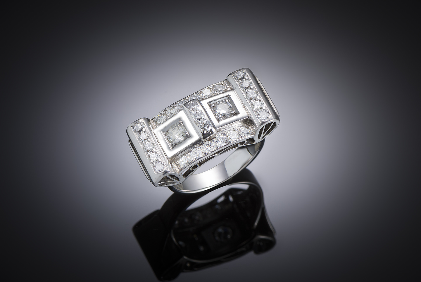 Bague moderniste vers 1935 diamants (1,70 carat) – Tête de bague : 2,4 cm x 1,3 cm-1